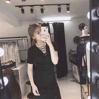 Váy body đan dây đầm ôm đan dâyo
