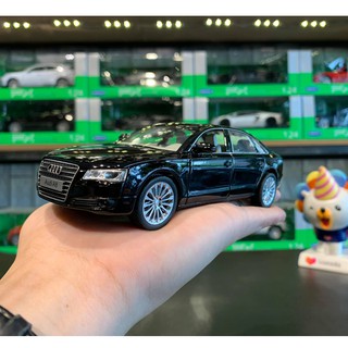 Xe mô hình ô tô trưng bày audi a8 w12 tỉ lệ 1:32 màu đen