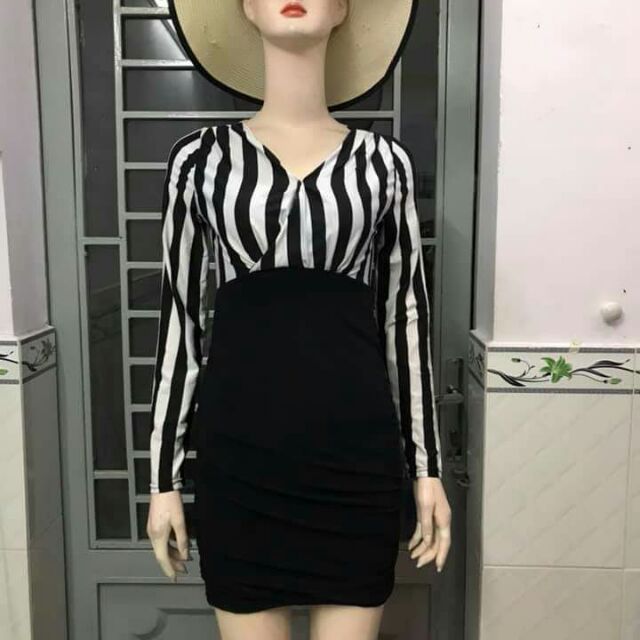 Đầm Trinh Nguyễn