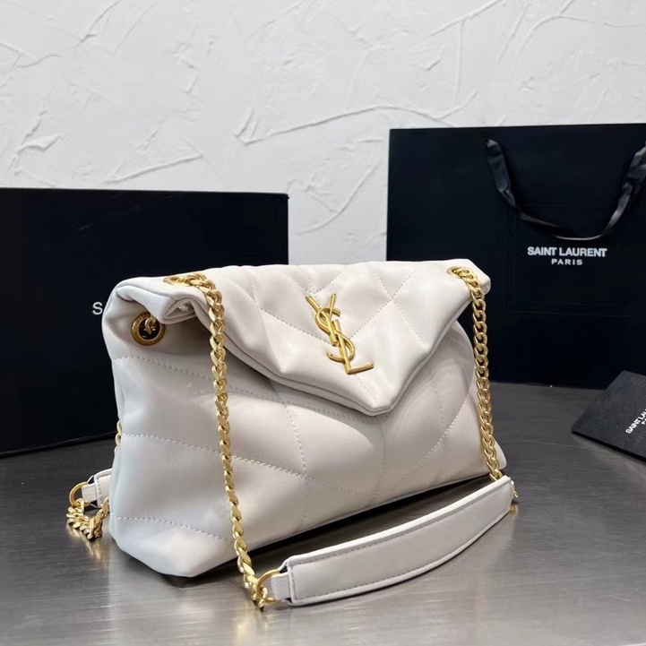 Túi Xách Đeo Vai Hình Đám Mây Phối Dây Xích Xếp Ly Màu Vàng Đen Cho Nữ777777