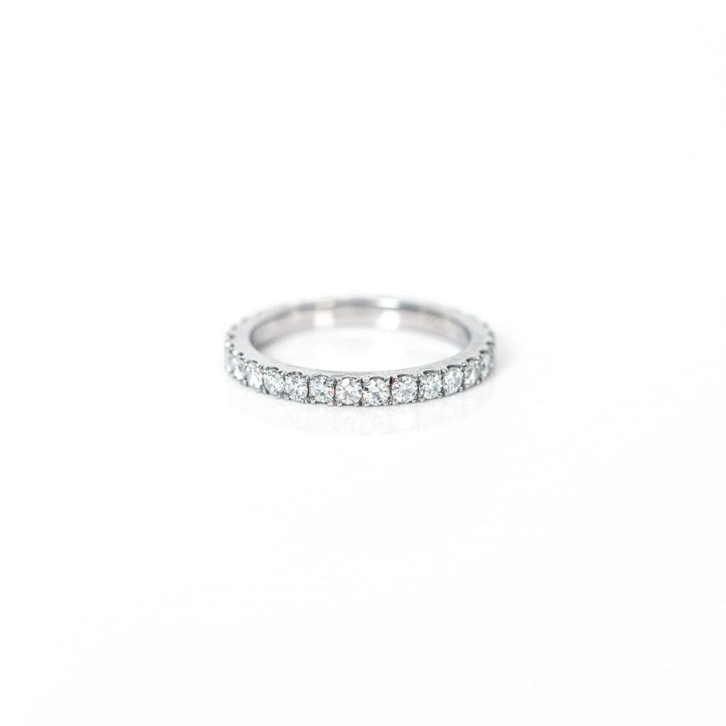 Nhẫn  Moissanite Pt950 "Vòng vĩnh cửu đầy đủ"