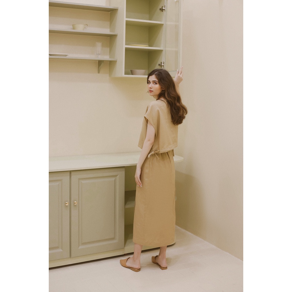 Happy Zoo - Áo crop linen nơ eo ( 2 màu ) | BigBuy360 - bigbuy360.vn