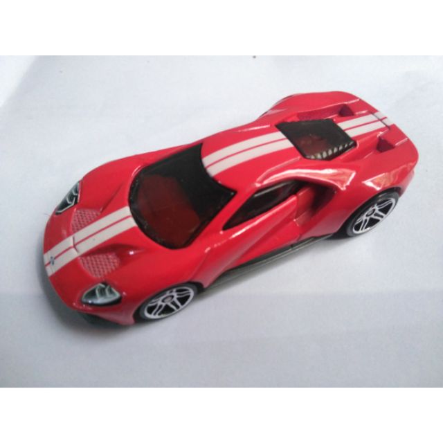 Xe Hotwheels 2017 Ford red color , xe đẹp như mới