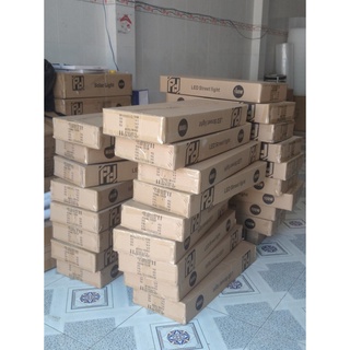 Đèn đường hình chiếc lá 100 ĐỦ W BH 1 NĂM