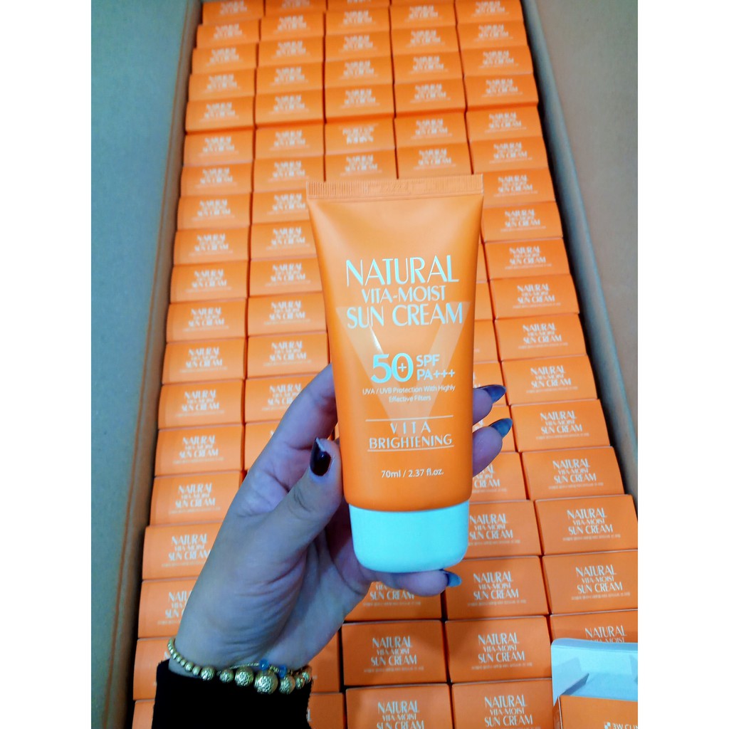 KEM CHỐNG NẮNG 3W CLINIC NATURAL VITA-MOIST SUN CREAM SPF50+ PA++++ (Cam)