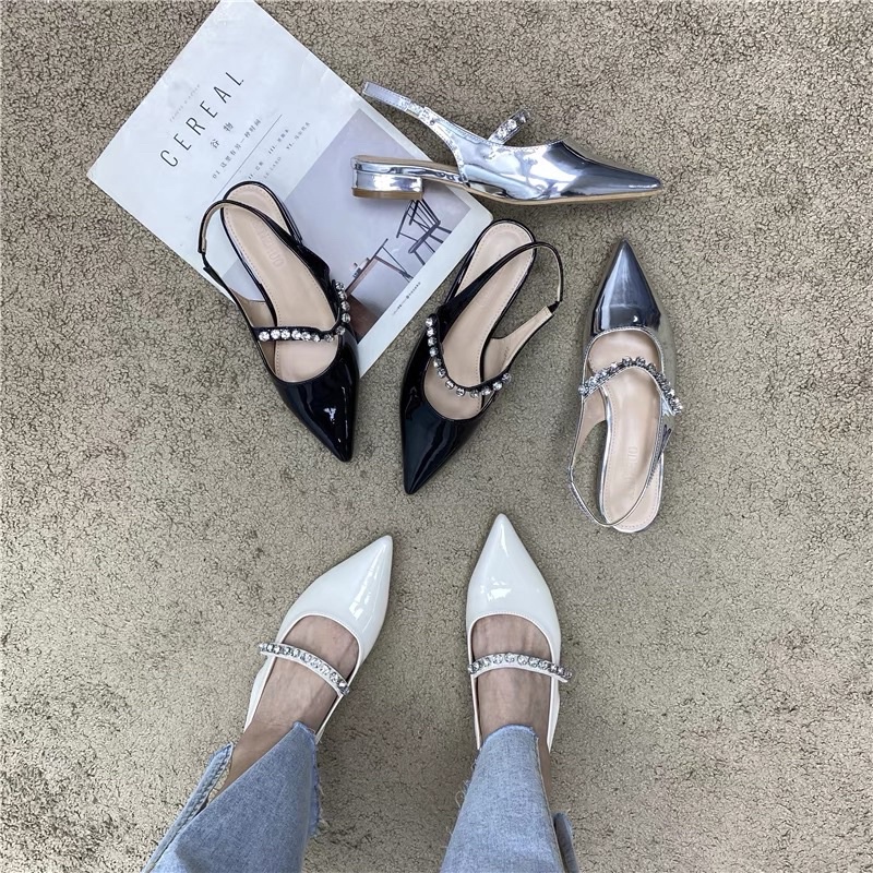 Giày slingback da bóng quai đá kiểu Hàn Quốc mẫu mới 2021