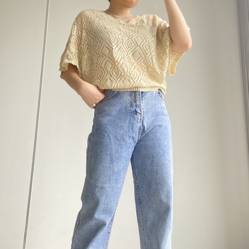 Áo lưới style y2k