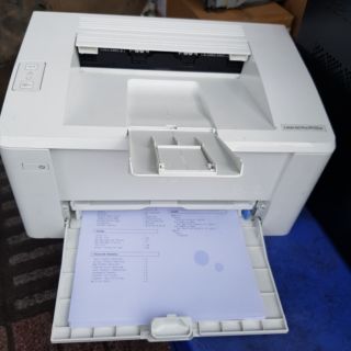 Máy in laser M102w in wiffi chuẩn
