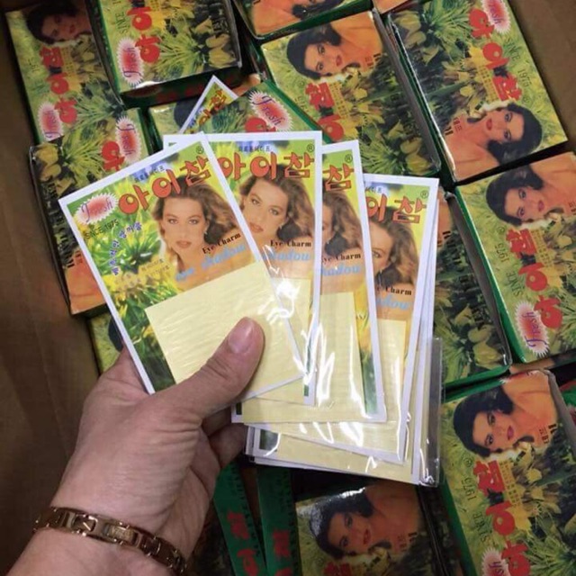 Kích mí hoa cúc 500 miếng 90k