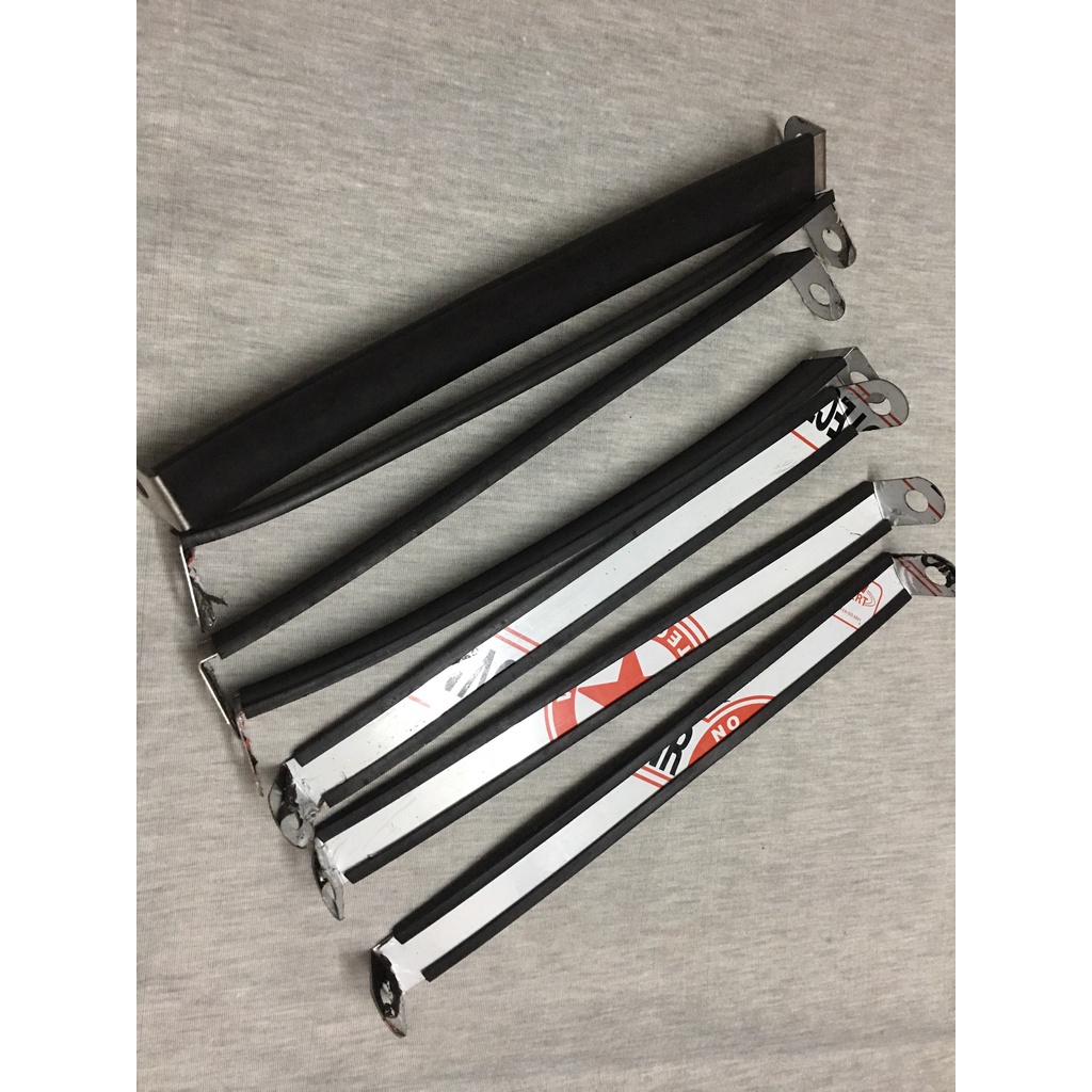 Pas ôm pô Leovince Inox