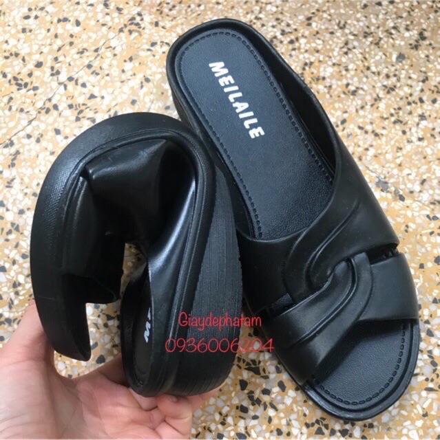 Dép lê cho bà cho mẹ đi mưa thoải mái - hàng đẹp