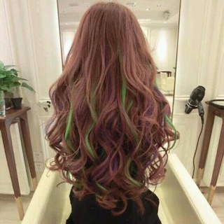 Tóc kẹp highlight xoăn