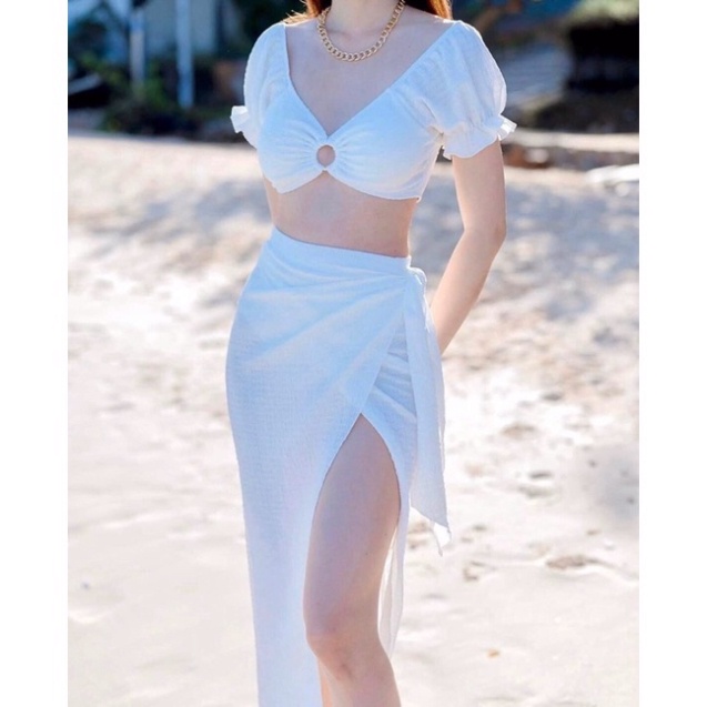 Bikini set 3 món, Đồ bơi đi biển tay bồng trễ vai phối khoen áo kèm khăn quấn mẫu mới 07-2022 (freesize 45-55 kg)