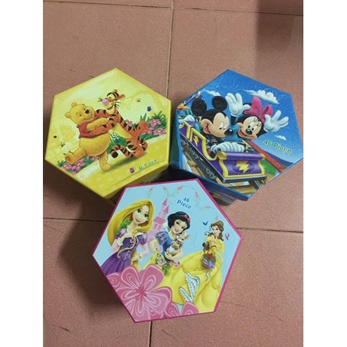 Bộ Hộp màu 4 tầng 
