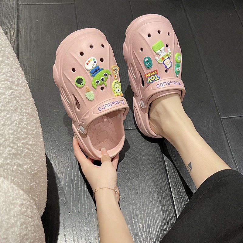 Dép độn đế 4cm thời trang Showbudo, dép Cross tặng kèm bộ Sticker Brearbrick.Dream2021