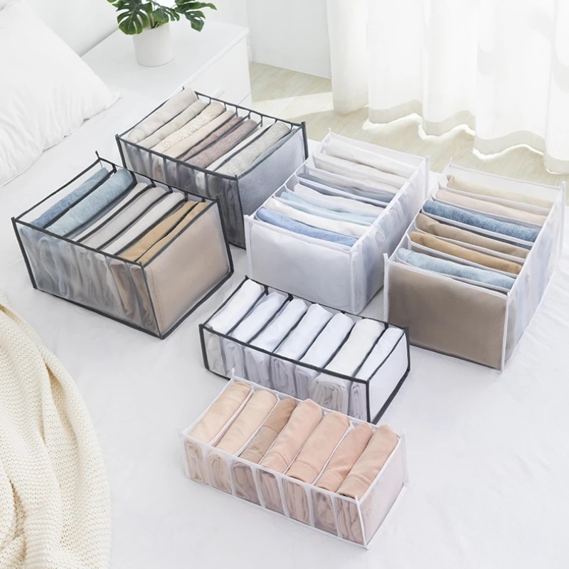 Hộp Đựng Quần Áo / Vớ / Đồ Lót Nhiều Ngăn Tiện Dụng