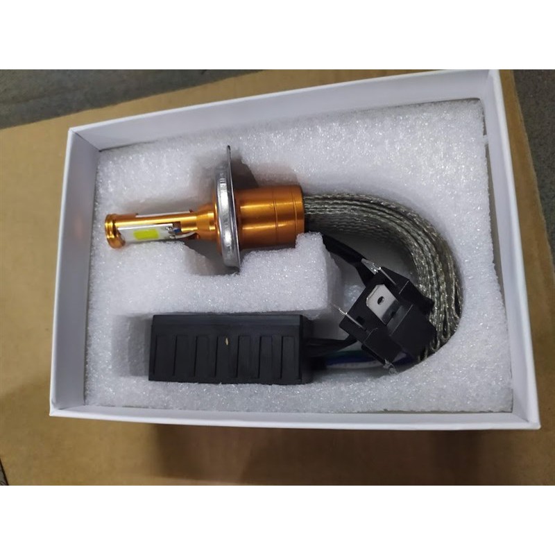 BÓNG ĐÈN PHA LED RÂU siêu sáng 3 CHÂN SIÊU SÁNG XE MÁY