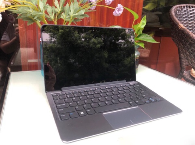 Laptop 2 trong 1 kiêm máy tính bảng DELL Venue 11 Pro 7130 Core i5-4300Y,8gb Ram,256gb SSD, 11in cảm ứng đa điểm Full HD | BigBuy360 - bigbuy360.vn