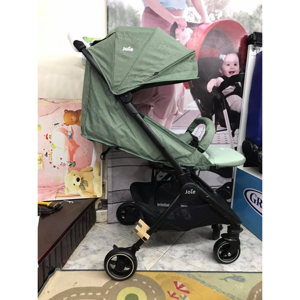Xe đẩy trẻ em GẤP SIÊU GỌN JOIE PACT TỪ ANH QUỐC