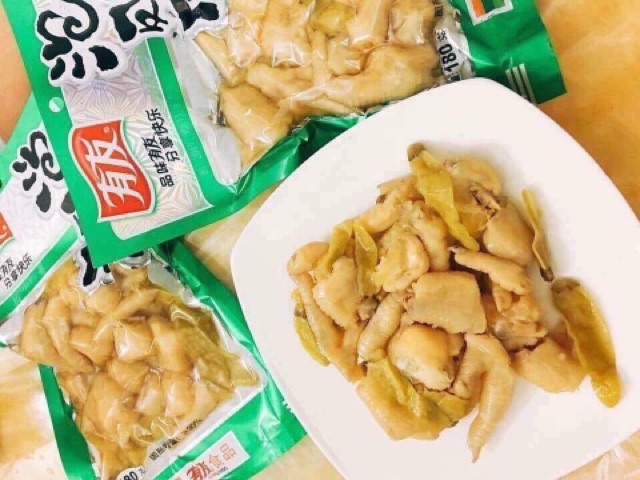10 GÓI CHÂN GÀ YUYU 180GR MUỐI ỚT XANH