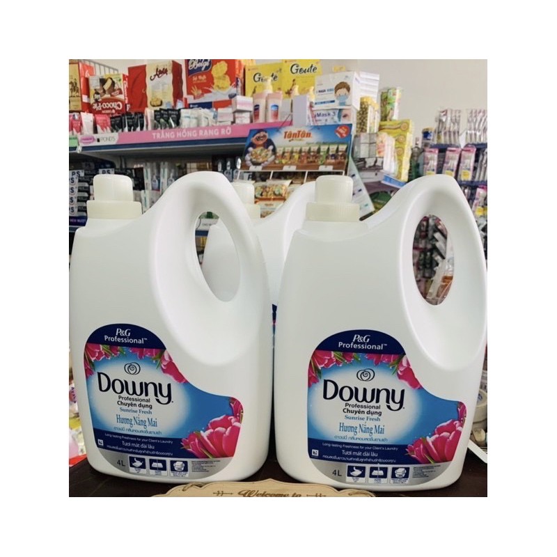 Nước xả vải Downy Hương Ban Mai 4L