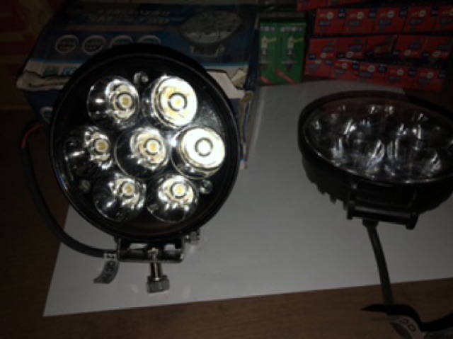 Sản phẩm gia đình làm: Đèn led 7 mắt hàng sa môn ( đèn trợ sáng )