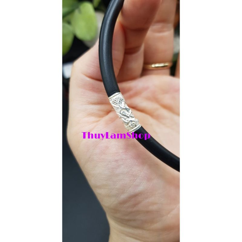 Vòng đeo cổ dây cao su bọc charm rồng 5mm