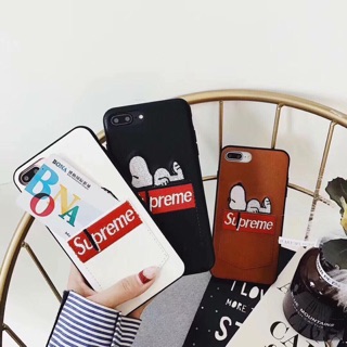 Ốp lưng Supeme chó Snoppy có túi đựng tiền, thẻ,...