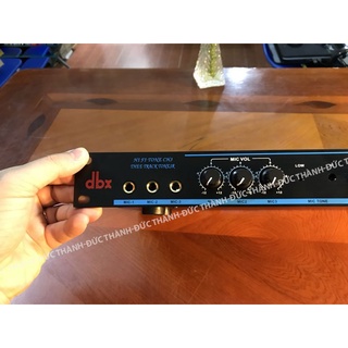 Vang cơ dbx DSP 100