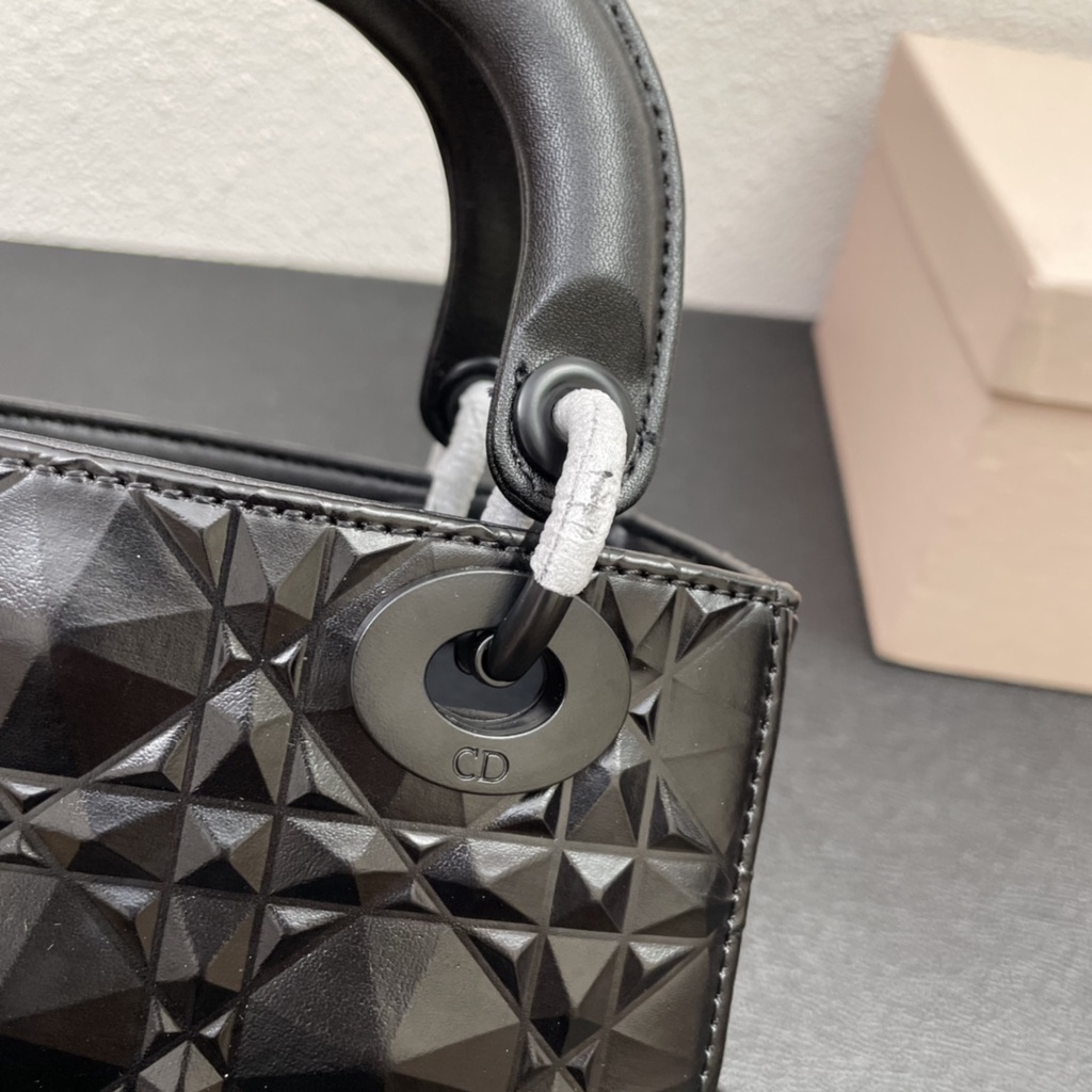 Túi xách nữ da thật thời trang cao cấp Christian Dior CD phong cách trẻ trung, thời thượng