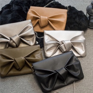 [ORDER] Clutch nơ