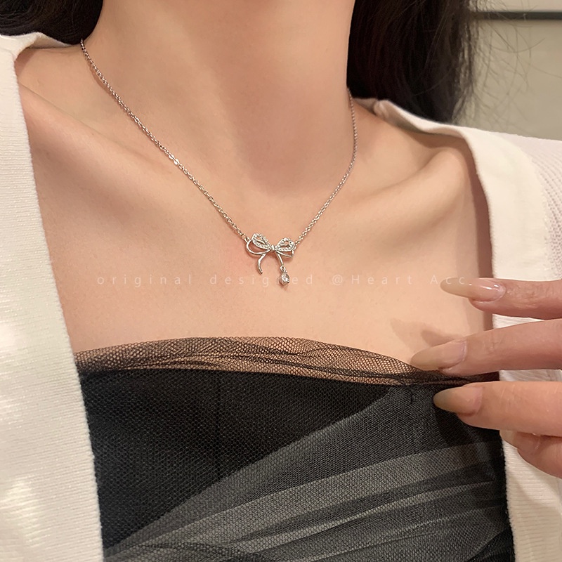 Vòng cổ Mặt Hình Nơ Đính Đá Zircon Đơn Giản Thời Trang