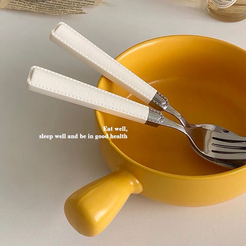 Set dao dĩa thìa viền chỉ chất liệu cao cấp decor Hàn Quốc Bonmi