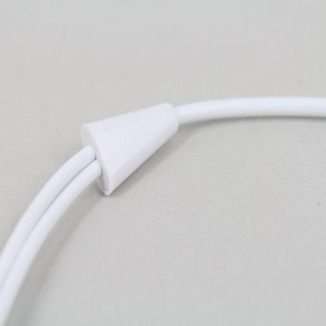 Jack chia ra 2 tai nghe giá rẻ