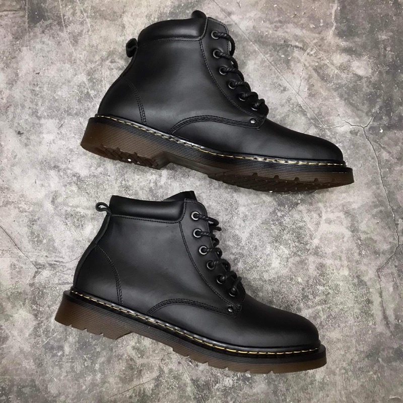 Giày đốc dây phiên bản 2022