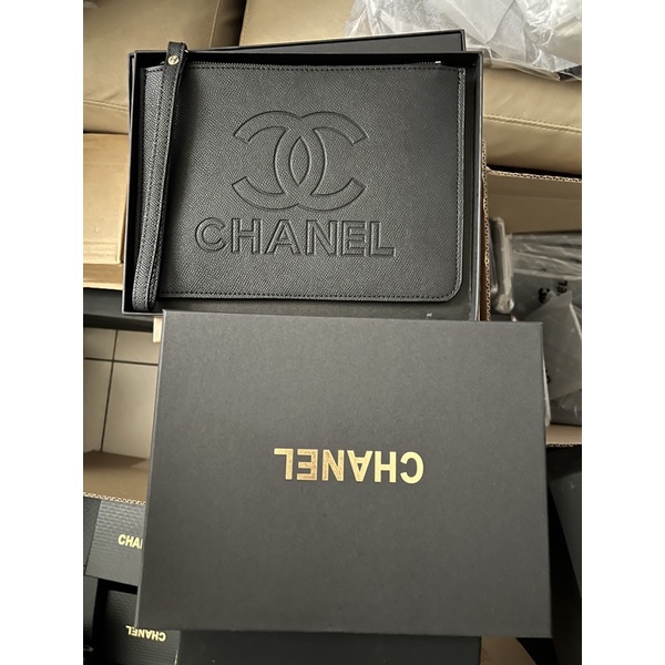 ví cầm tay Chanel Vip Gift (auth) size 25x18cm