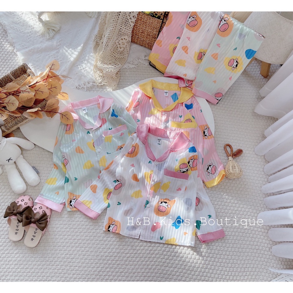 Bộ gấm satin bò sữa size nhỡ bé gái