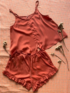 Bộ đồ ngủ dây lụa Infashion 3 nút