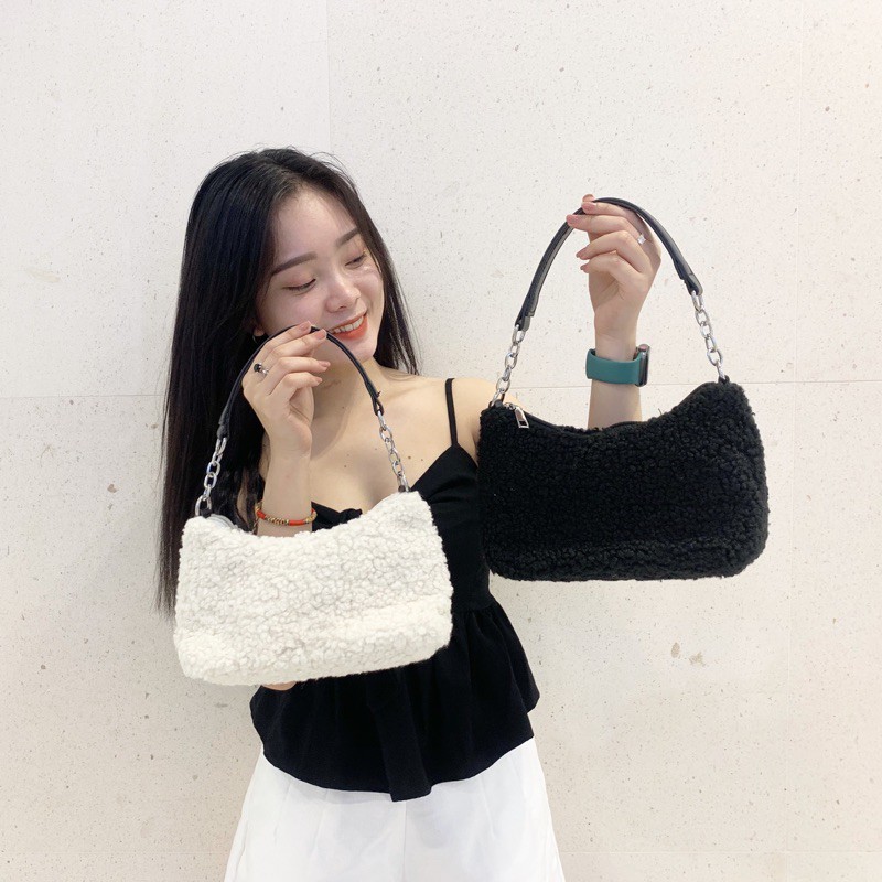 Túi đeo chéo nữ lông cừu xu hướng 2021 Trendy Woolly