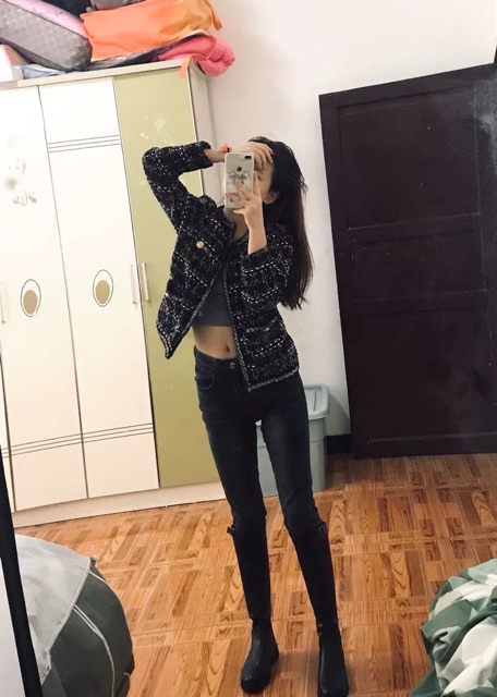 Áo khoác dạ tweed kẻ khuy vàng hàng đẹp
