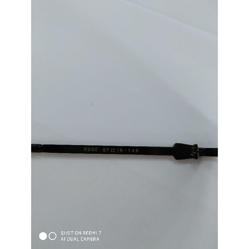 Kính mát cartier mắt polarized của Italy