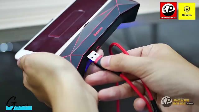 Tay cầm chơi game cho điện thoại Baseus kiêm đế tản nhiệt, Pin dự phòng 2000mAh - Hàng chính Baseus