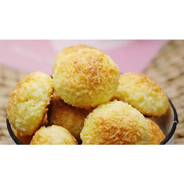 Bột cơm dừa sấy khô nguyên chất/vụn cơm dừa xay mịn làm bánh keto, ăn kiêng, giảm cân (500g)