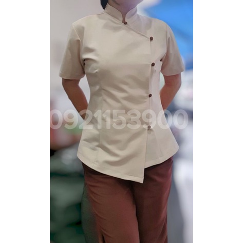 Đồng phục spa màu kem nâu