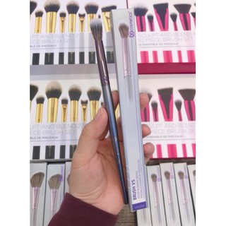 Cọ tán màu mắt BH Cosmetics V5 Vegan Blending Brush