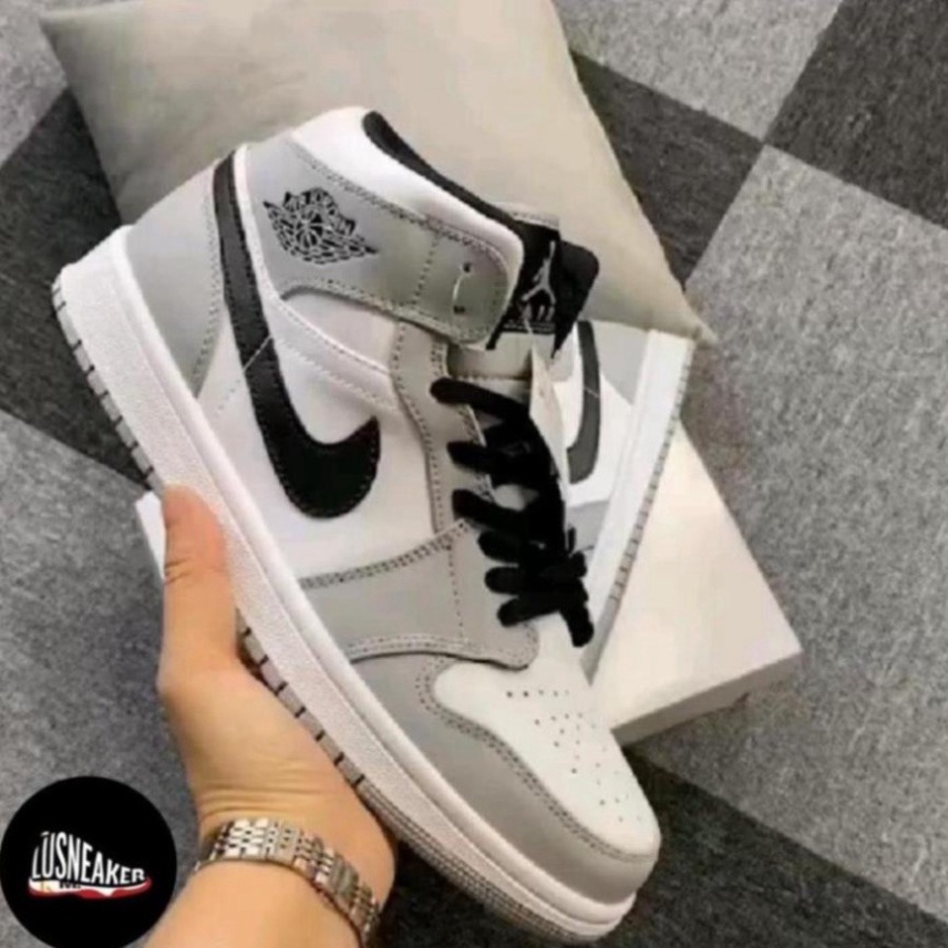 Giày Thể Thao JD1 Retro High Light Smoke Grey Cao Cổ Xám  Logo Đen F12 | BigBuy360 - bigbuy360.vn
