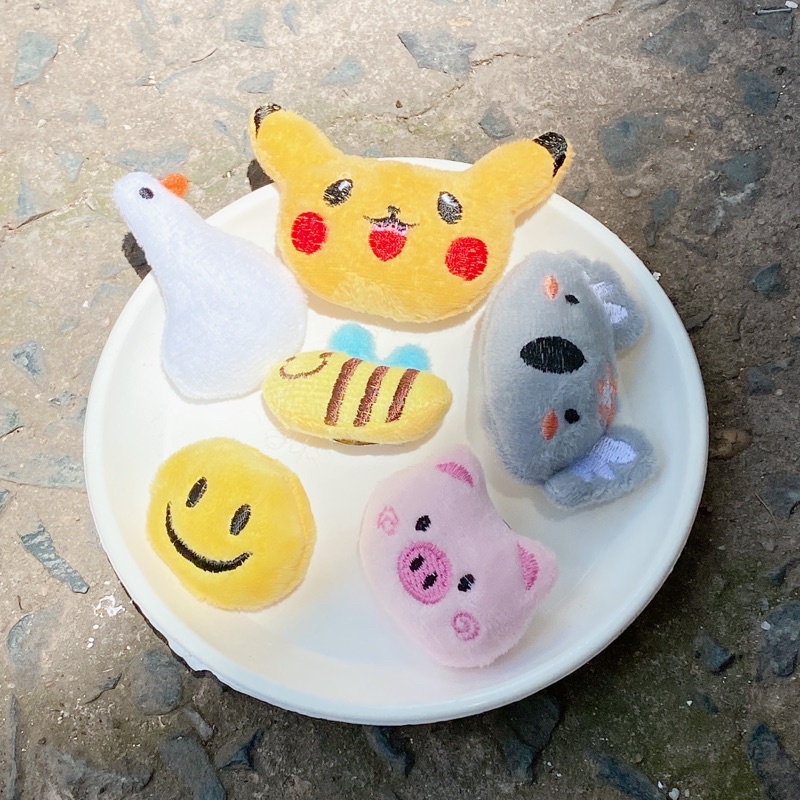 Set 3 Ghim/ Pin huy hiệu bằng bông, gài balo/ túi/ áo khoắc học sinh