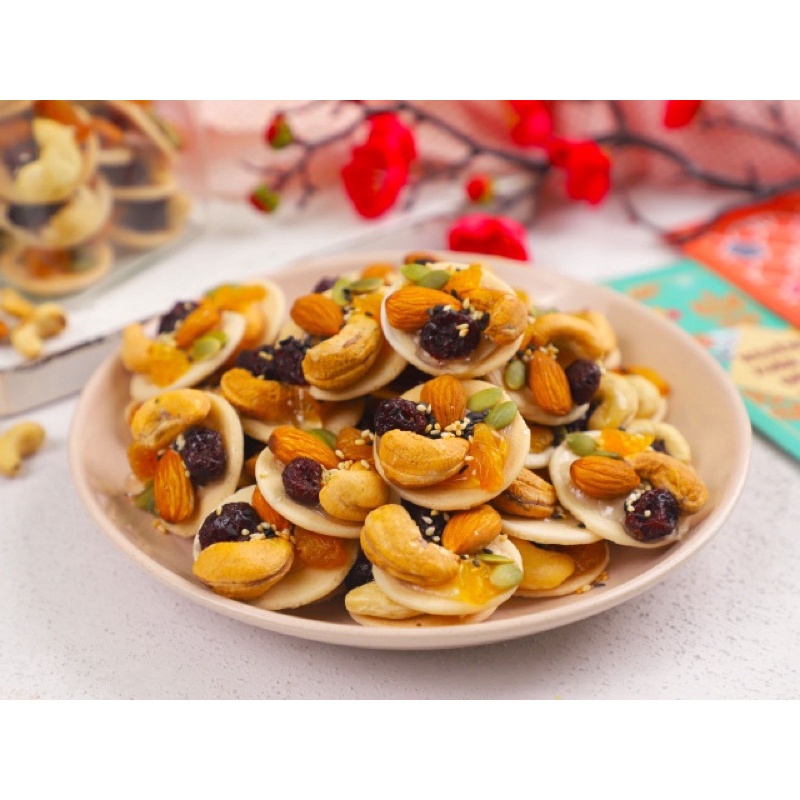Bánh Đồng Tiền Mix Hạt, Hạt dinh dưỡng,bánh quy đồng tiền hạt hạt điều, nho khô, hạt bí, mè rang - Hủ 350gr