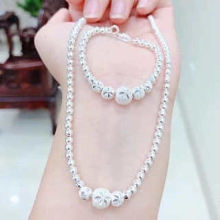 Bộ dây chuyền- lắc tay bi bạc cho bé gái. Có lẻ.