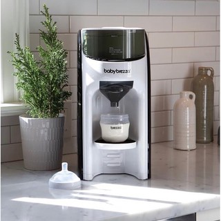 Máy pha sữa cho bé Baby Brezza